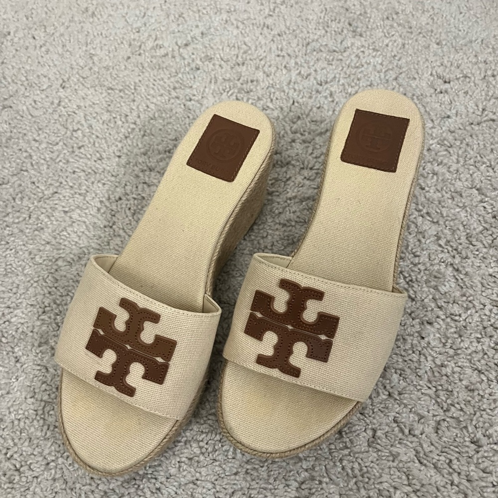Tory Burch Beige and Brown Slide Sandals